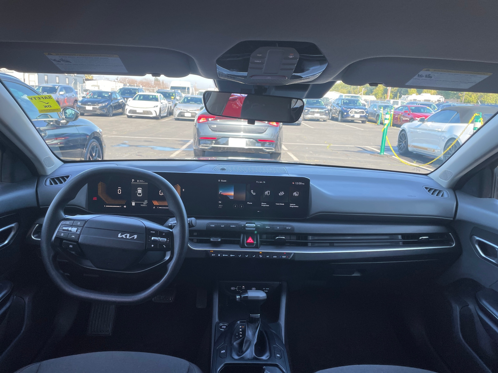 Thumbnail: 2025 Kia K4 - 3