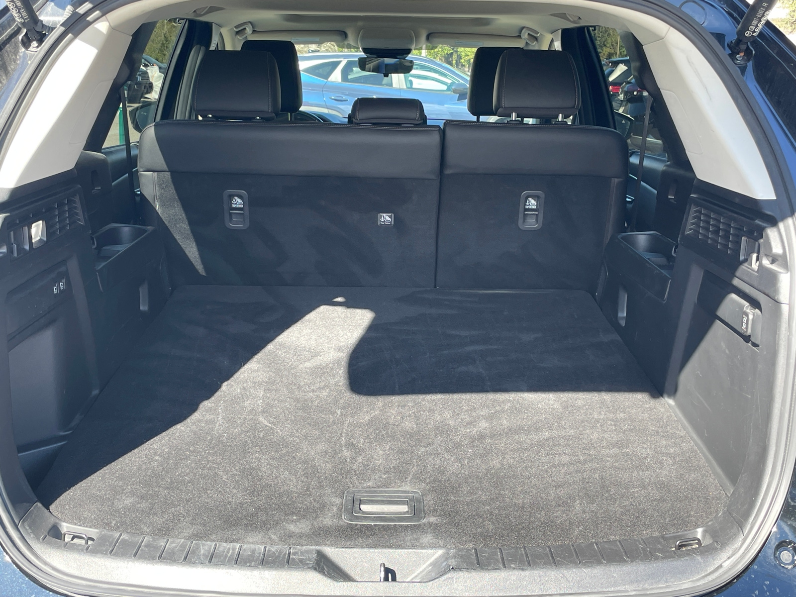 Thumbnail: 2025 Mazda CX-70 - 5