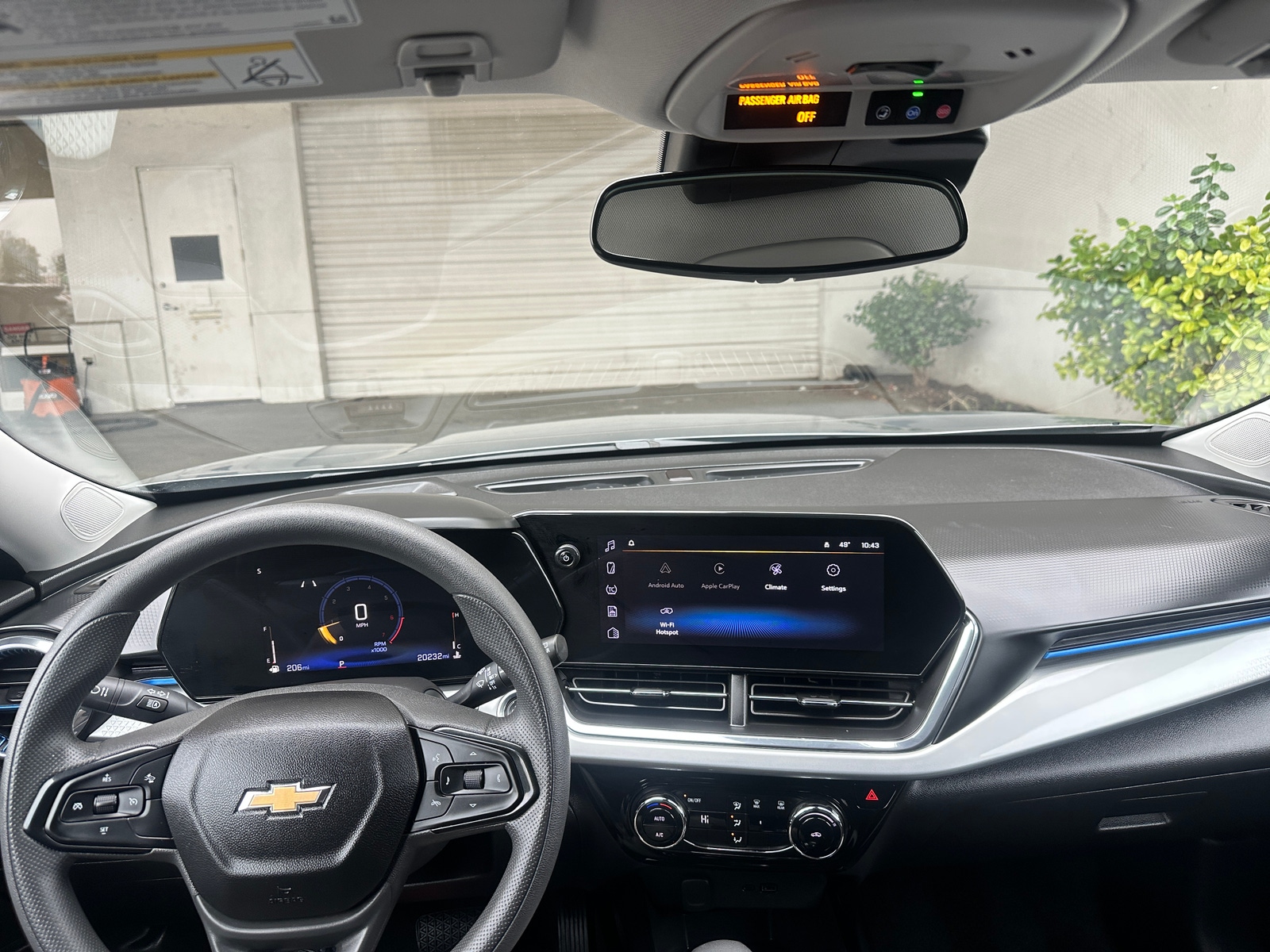 Thumbnail: 2025 Chevrolet Trax - 3