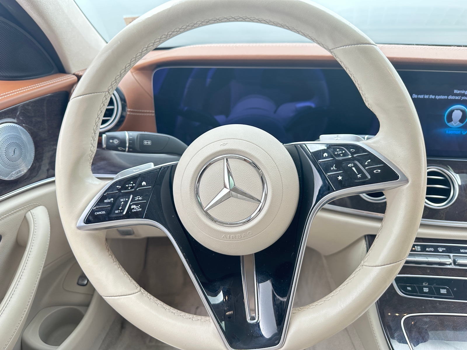 Thumbnail: 2021 Mercedes-Benz E-Class - 4