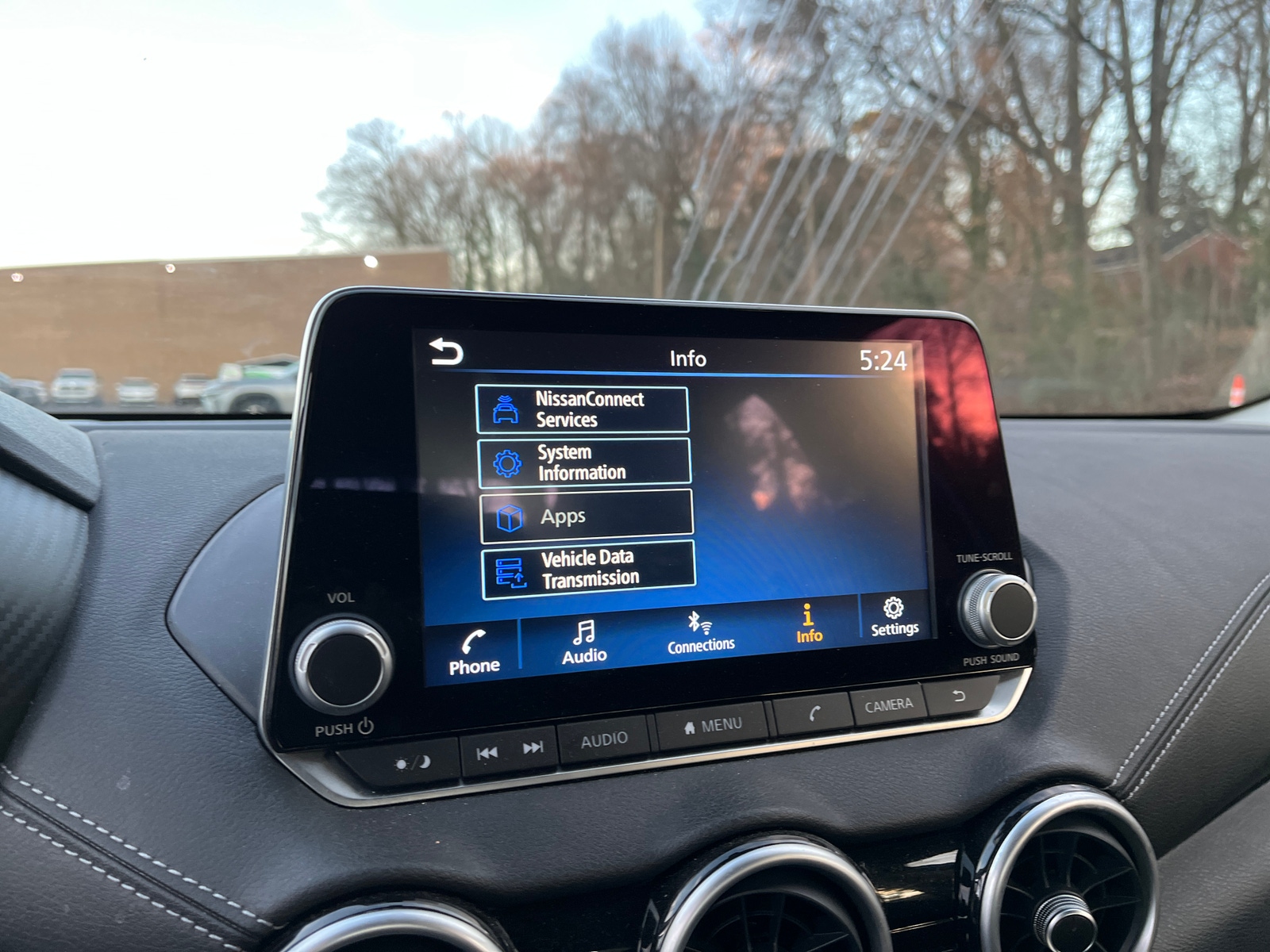 Thumbnail: 2025 Nissan Sentra - 4