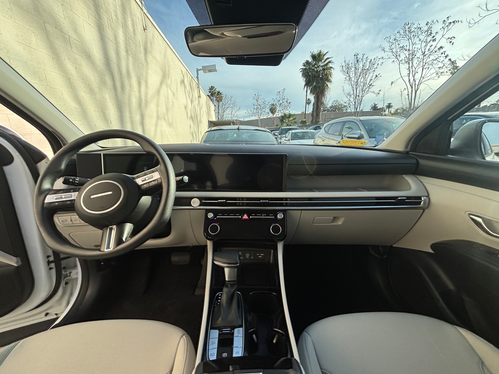 Thumbnail: 2025 Hyundai Tucson - 3