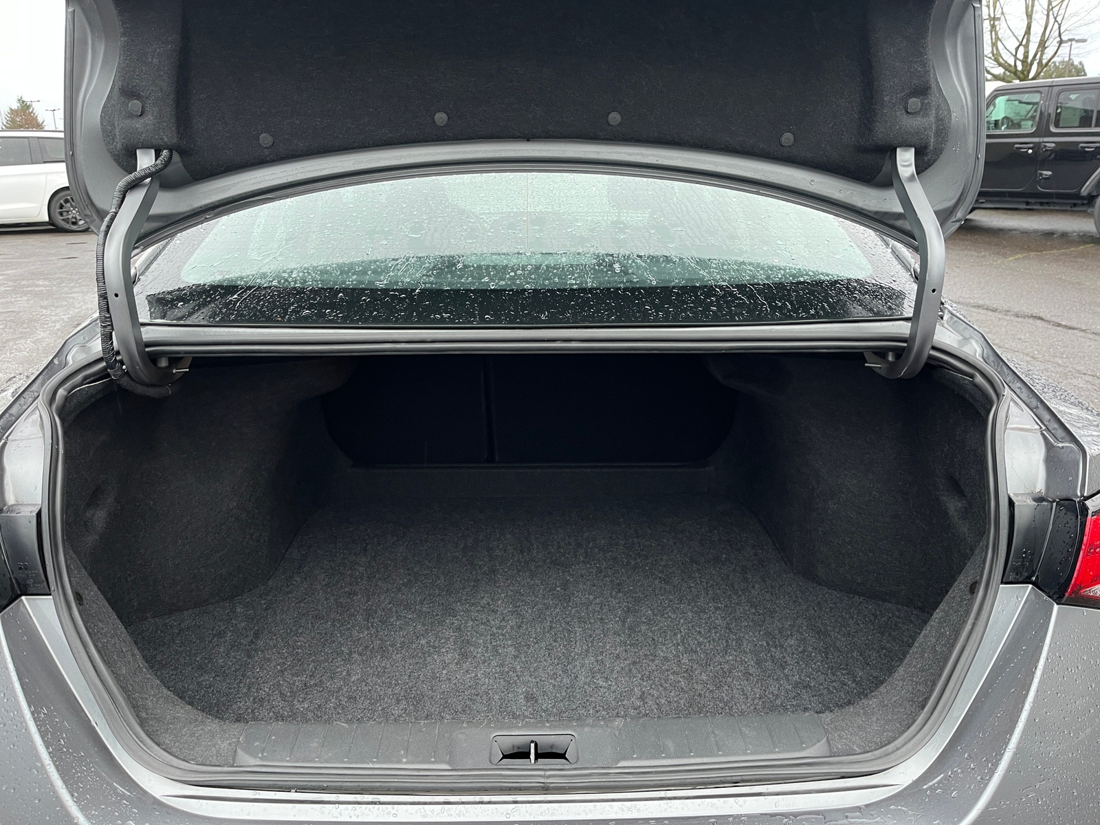 Thumbnail: 2025 Nissan Sentra - 6