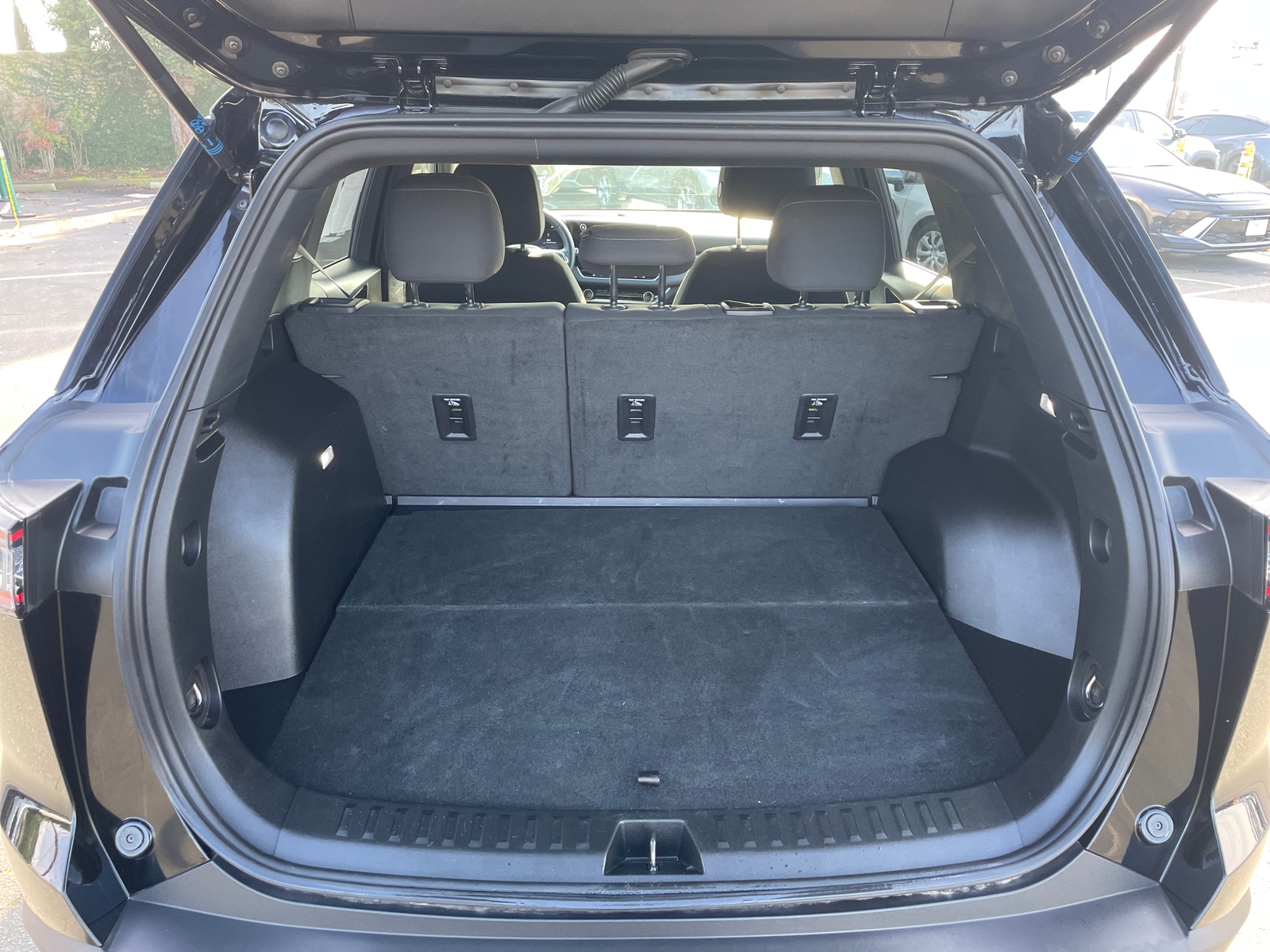 Thumbnail: 2025 Chevrolet Equinox - 6