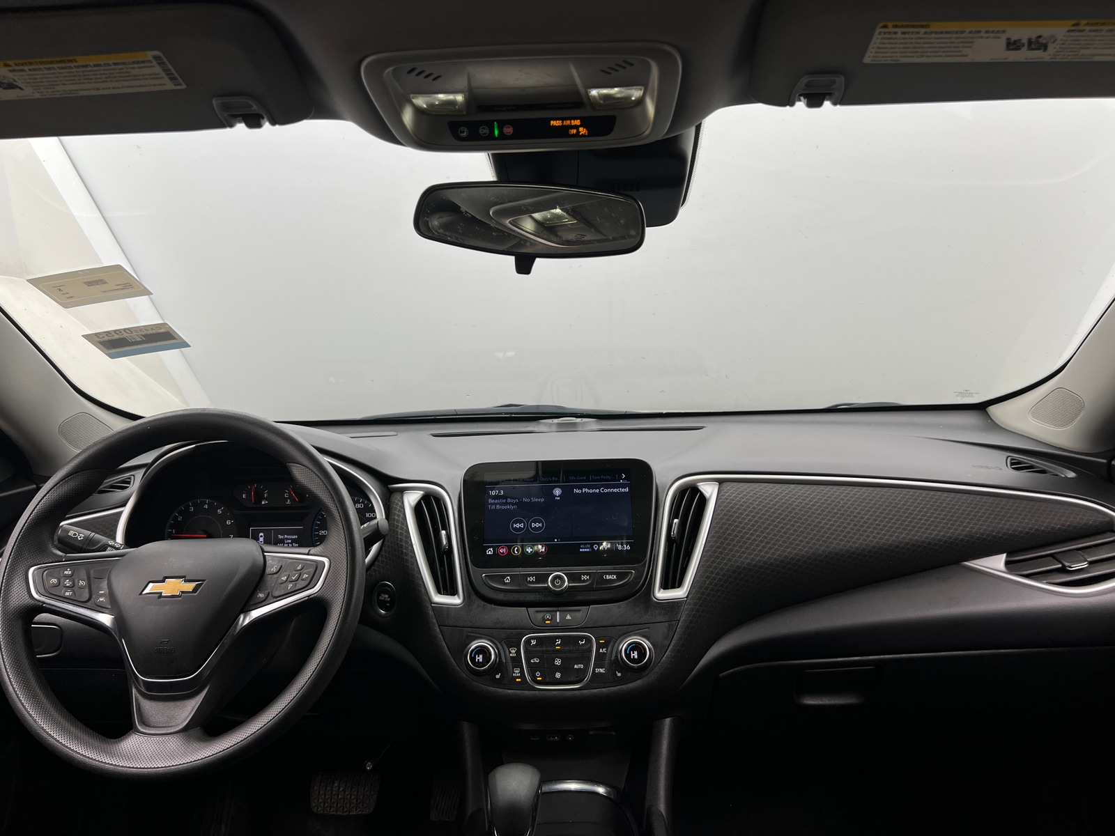 Thumbnail: 2023 Chevrolet Malibu - 3