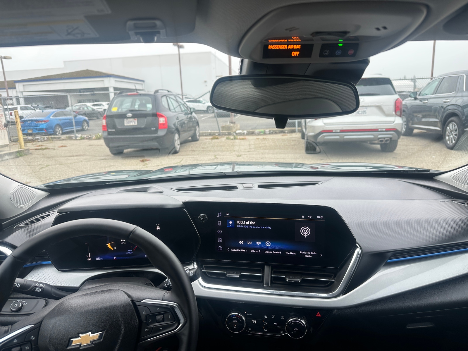 Thumbnail: 2025 Chevrolet Trax - 3