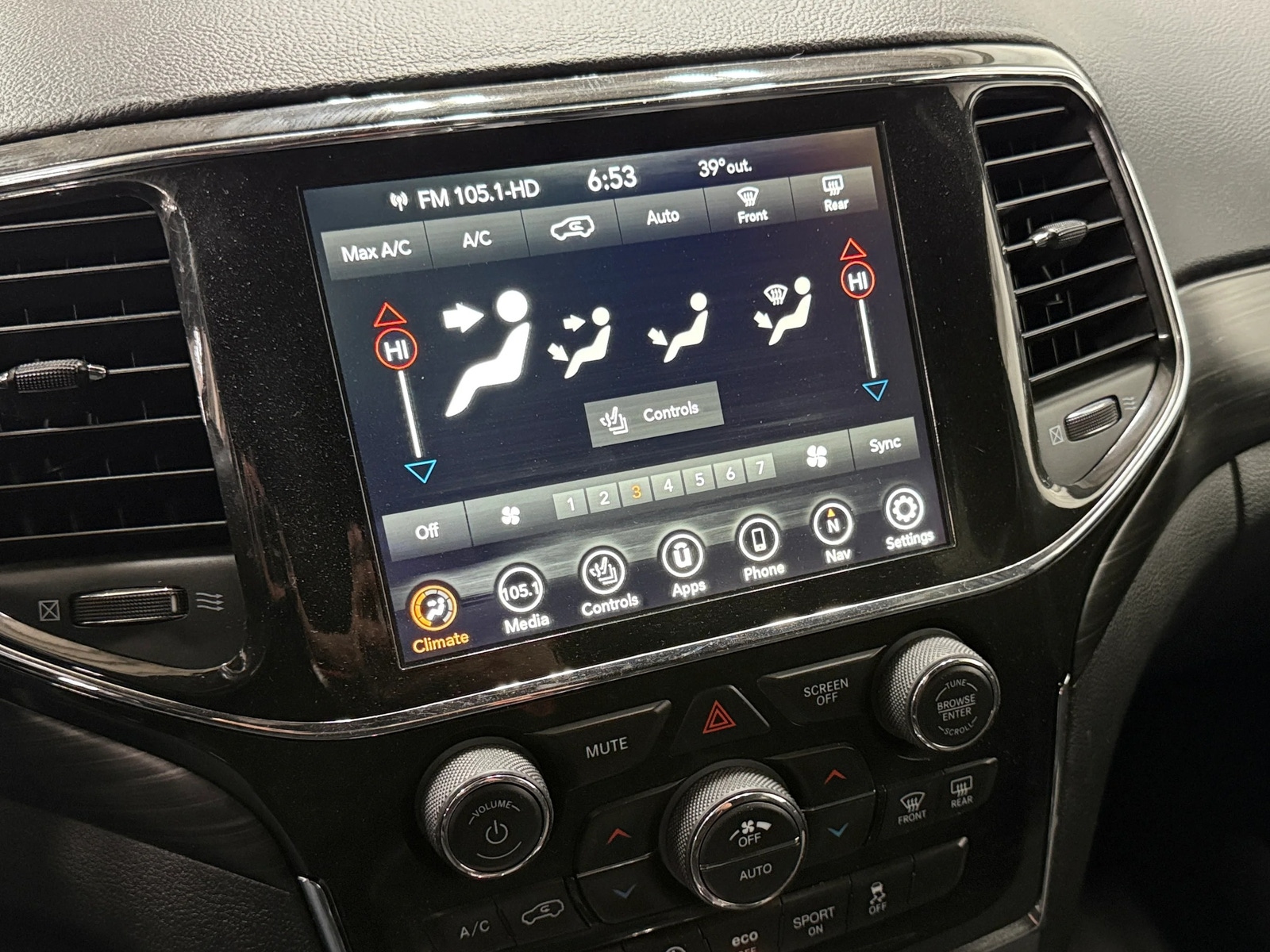 Thumbnail: 2021 Jeep Grand Cherokee - 4