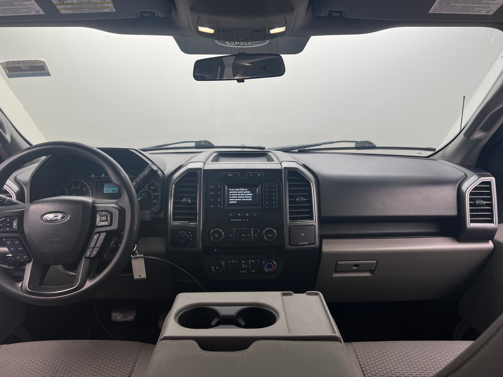 Thumbnail: 2018 Ford Econoline - 3