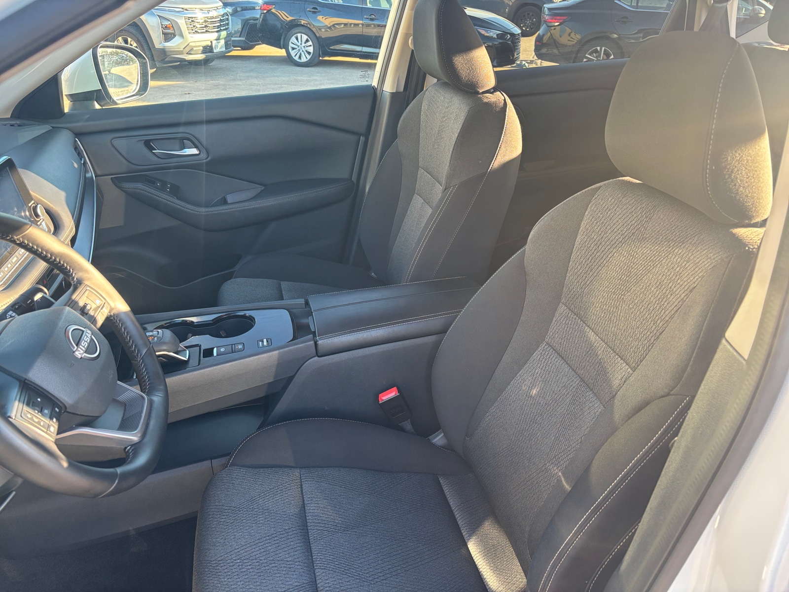 Thumbnail: 2025 Nissan Rogue - 2