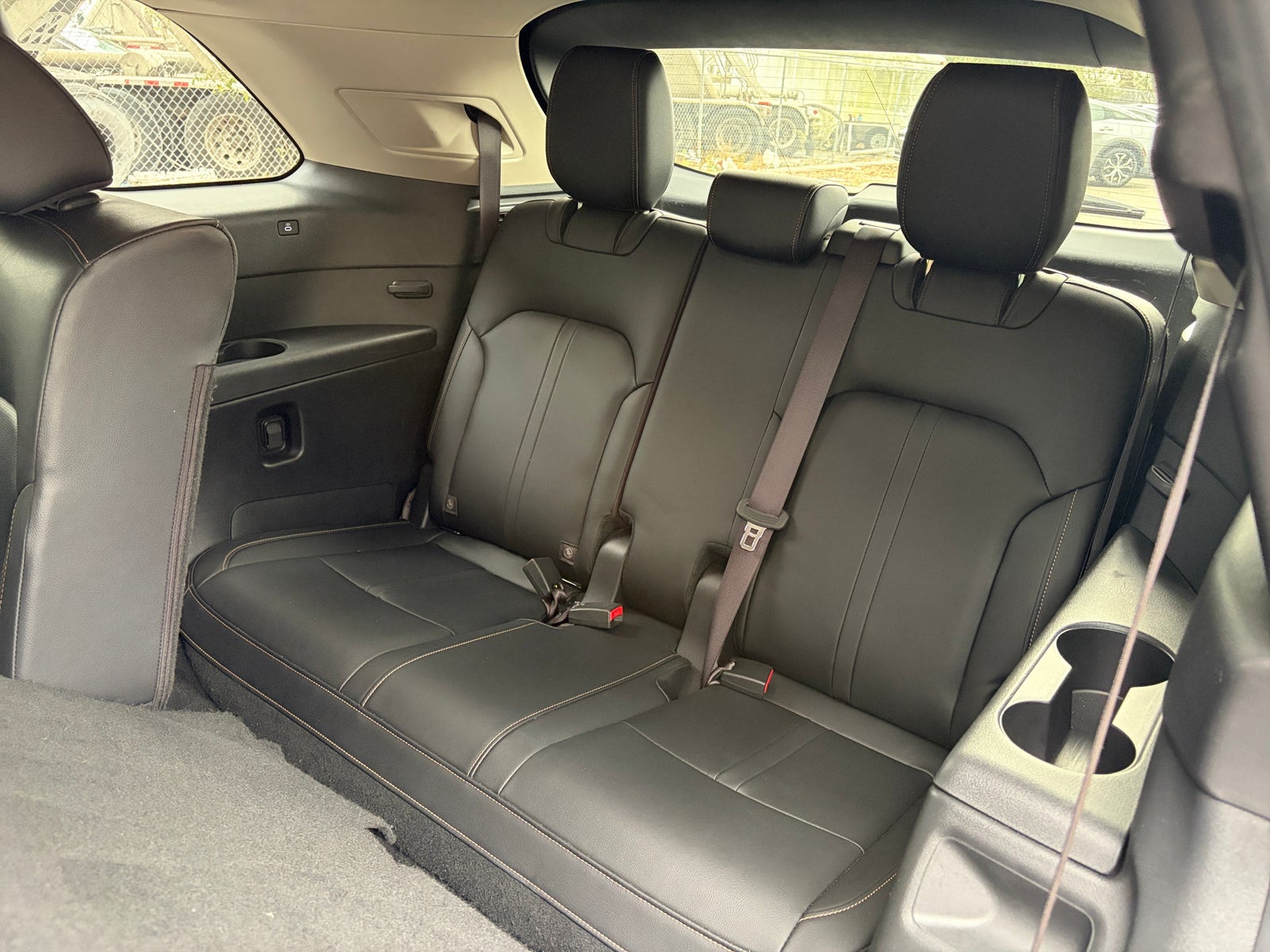 Thumbnail: 2025 Mazda CX-90 - 4