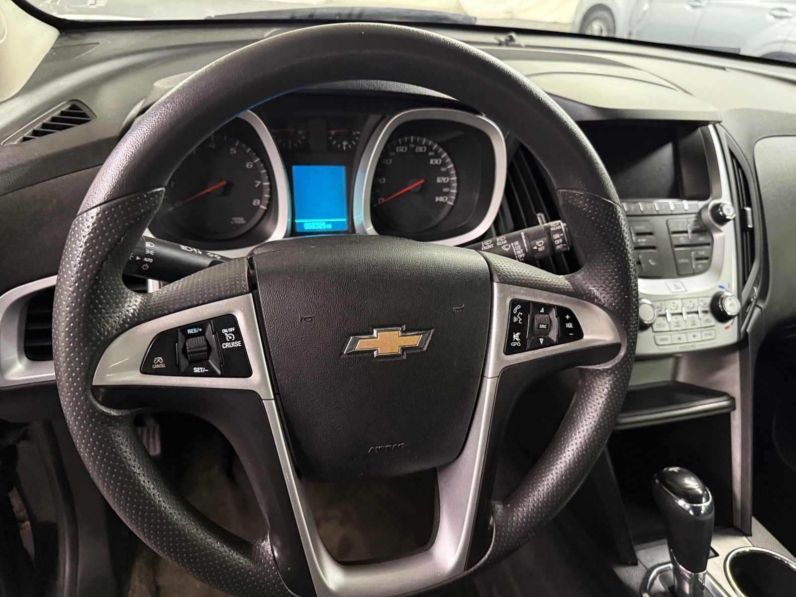 Thumbnail: 2017 Chevrolet Equinox - 5