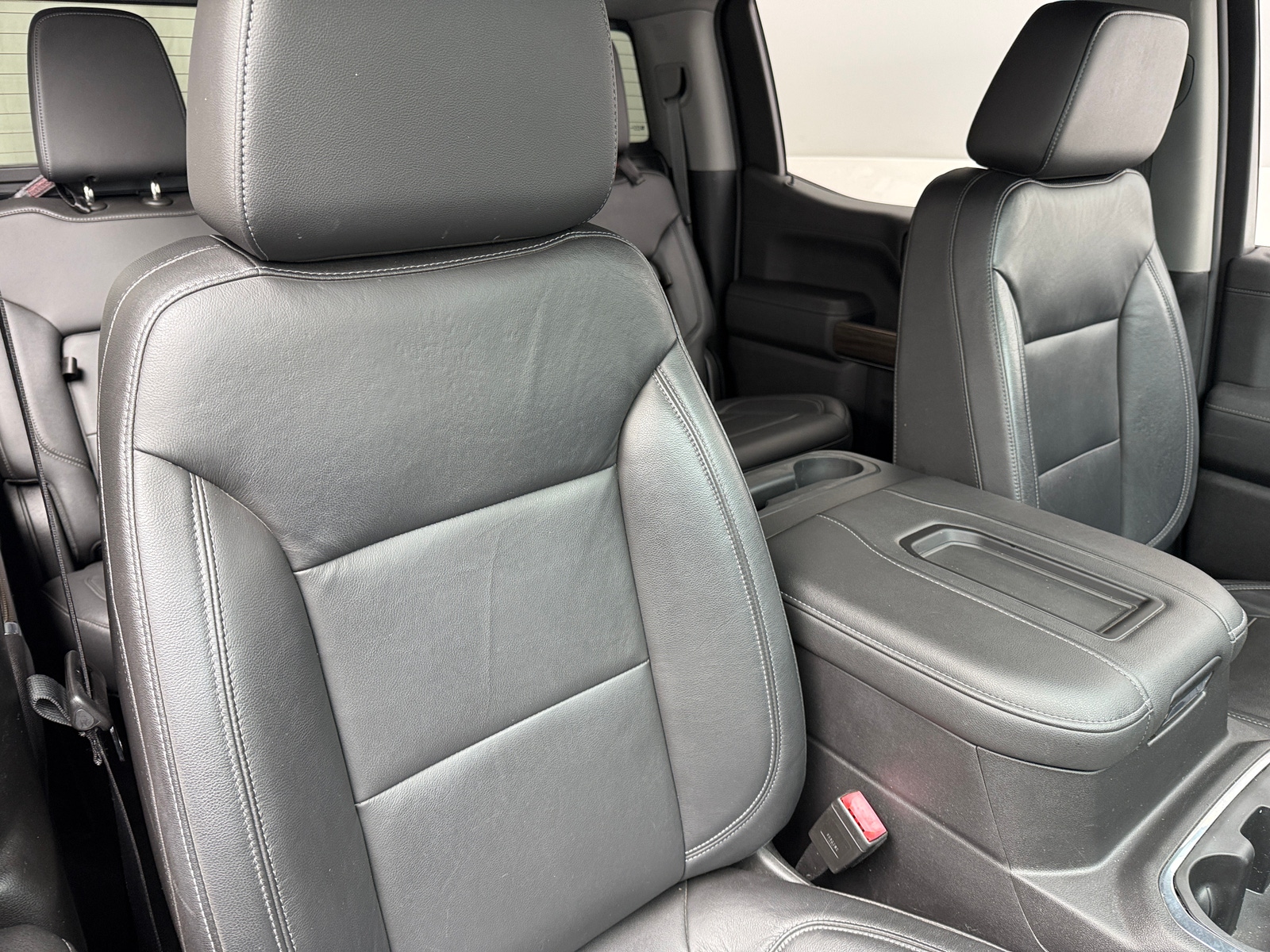 Thumbnail: 2020 Chevrolet Silverado 1500 - 2