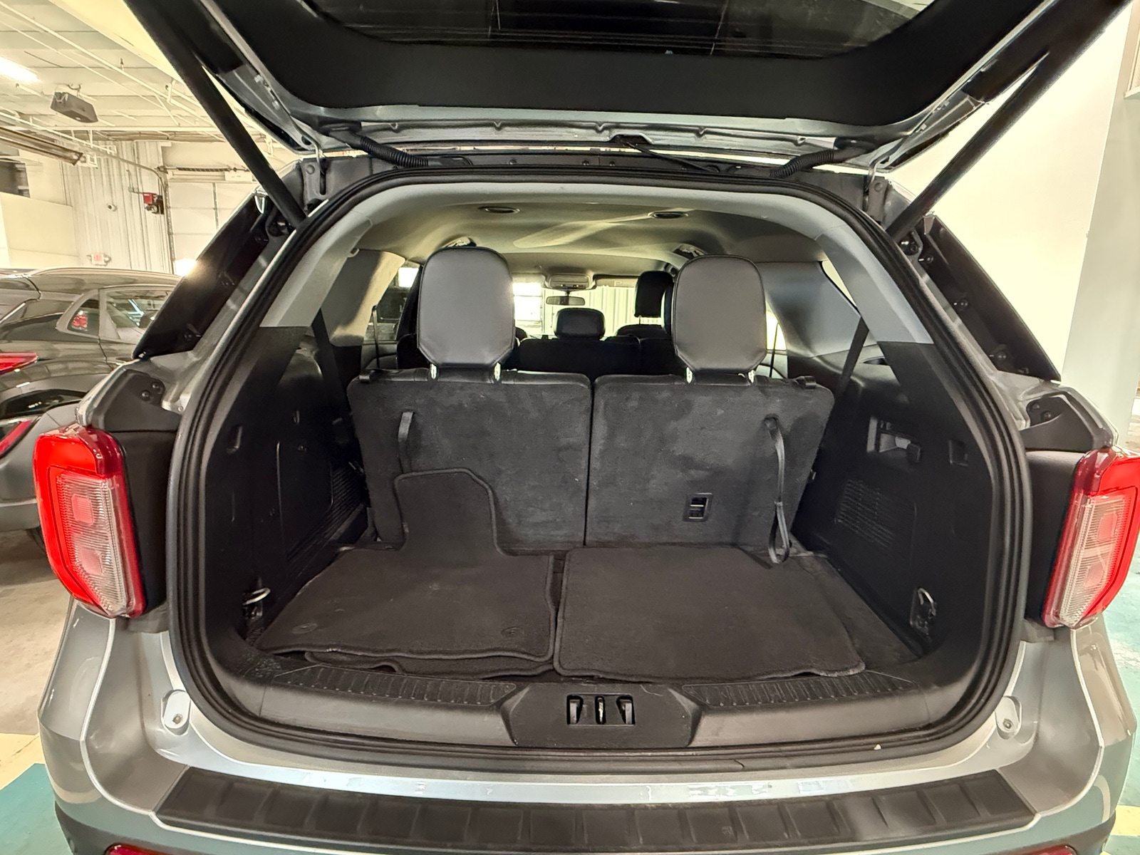 Thumbnail: 2024 Ford Explorer - 6