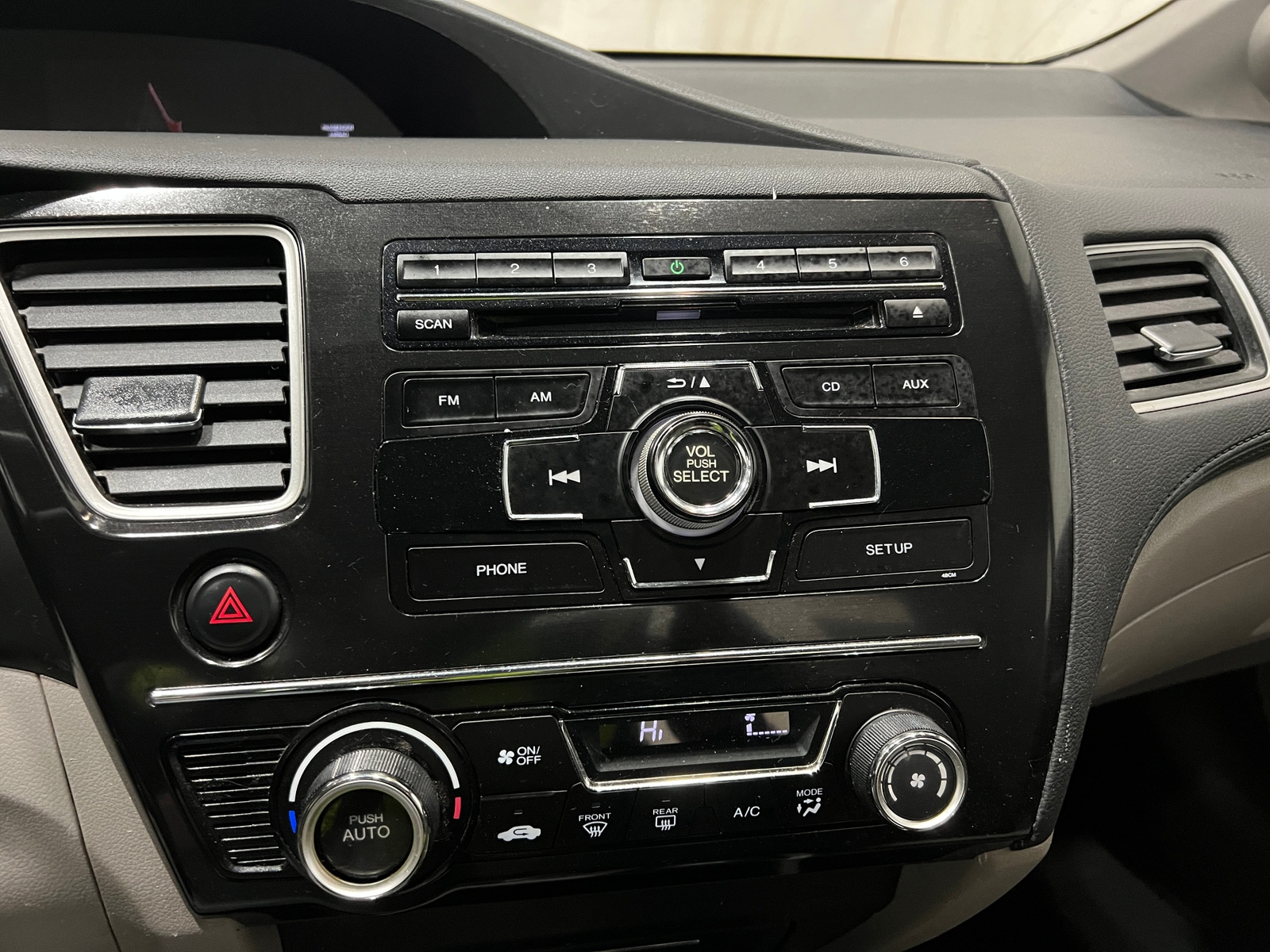 Thumbnail: 2013 Honda Civic - 4