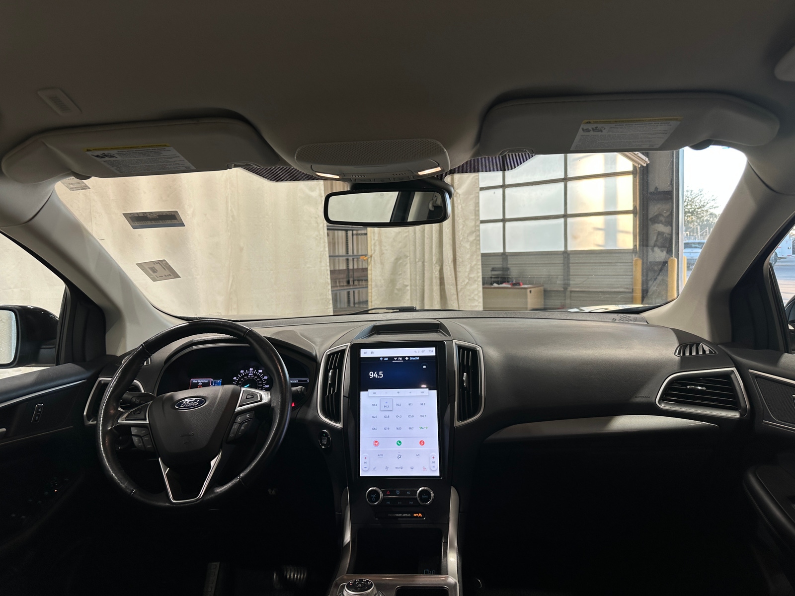 Thumbnail: 2023 Ford Edge - 2