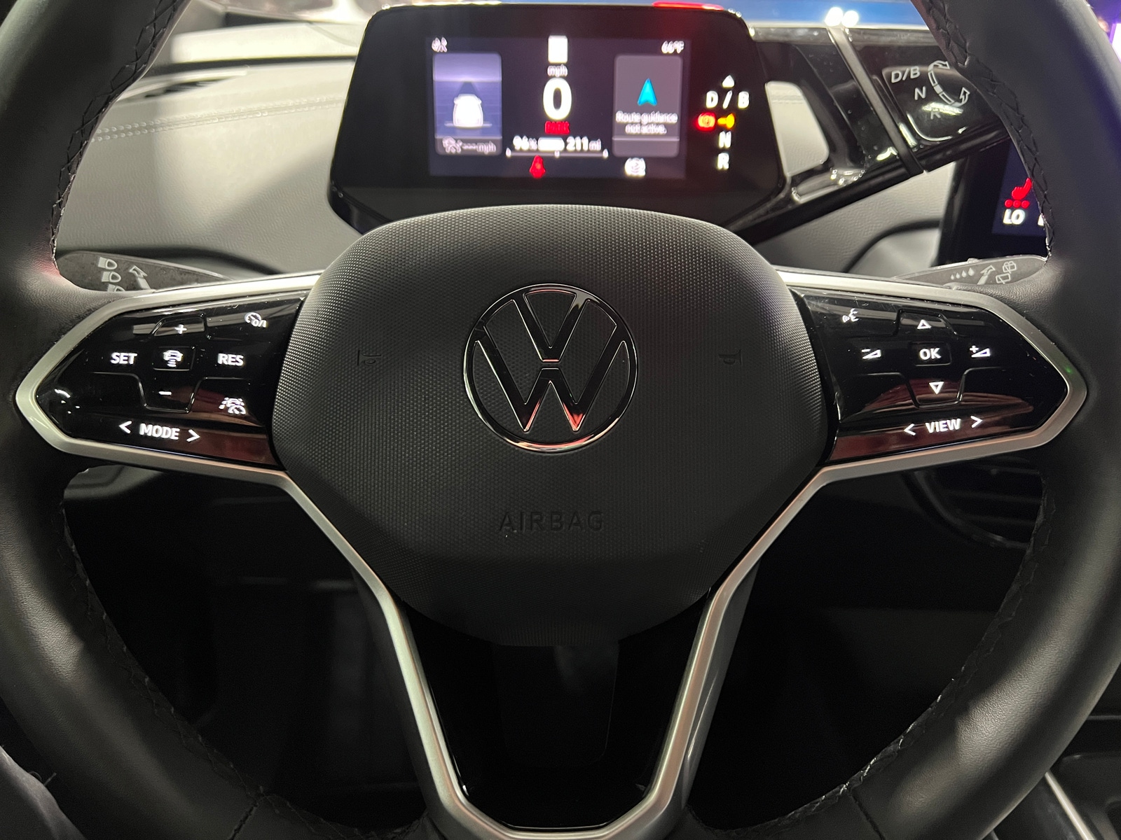 Thumbnail: 2024 Volkswagen ID.4 - 5