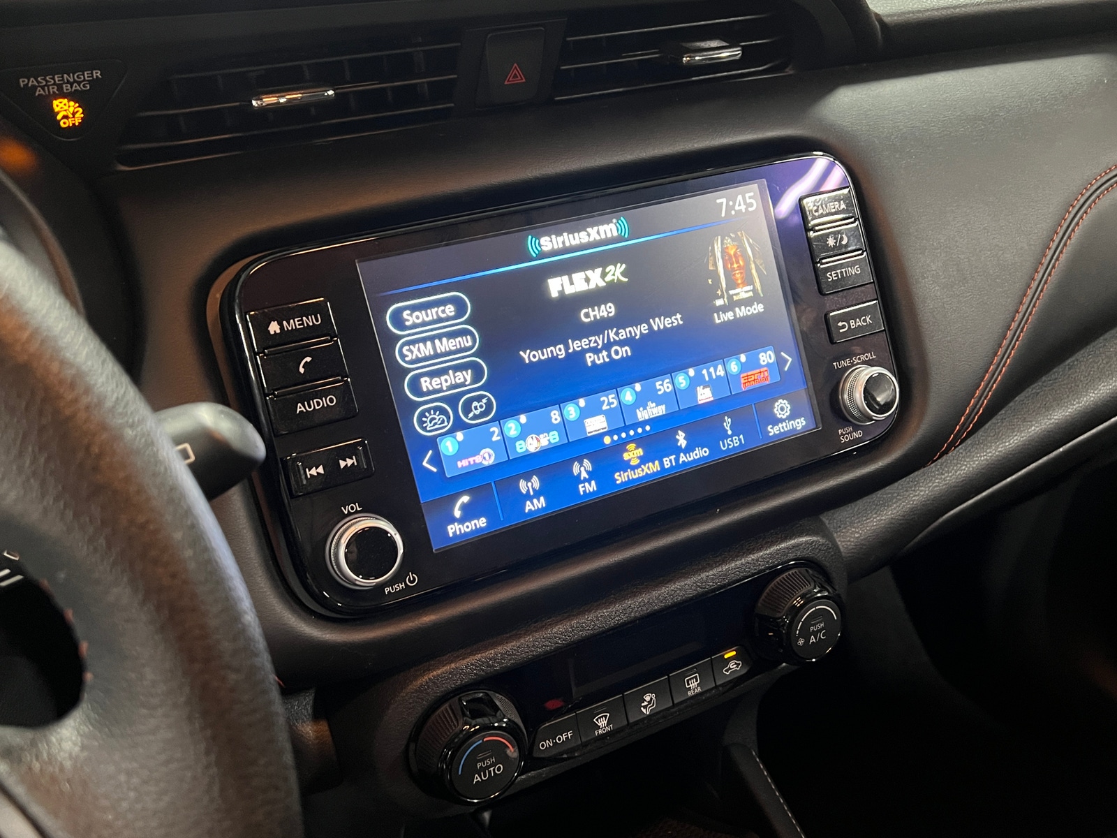 Thumbnail: 2024 Nissan Kicks - 4