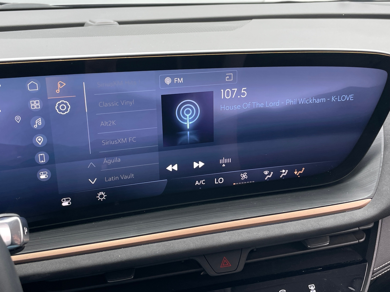 Thumbnail: 2025 Buick Envision - 3