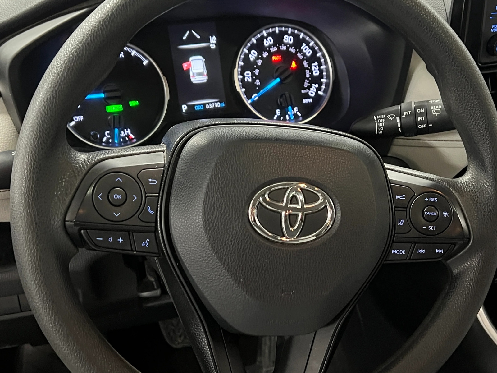 Thumbnail: 2021 Toyota RAV4 - 5