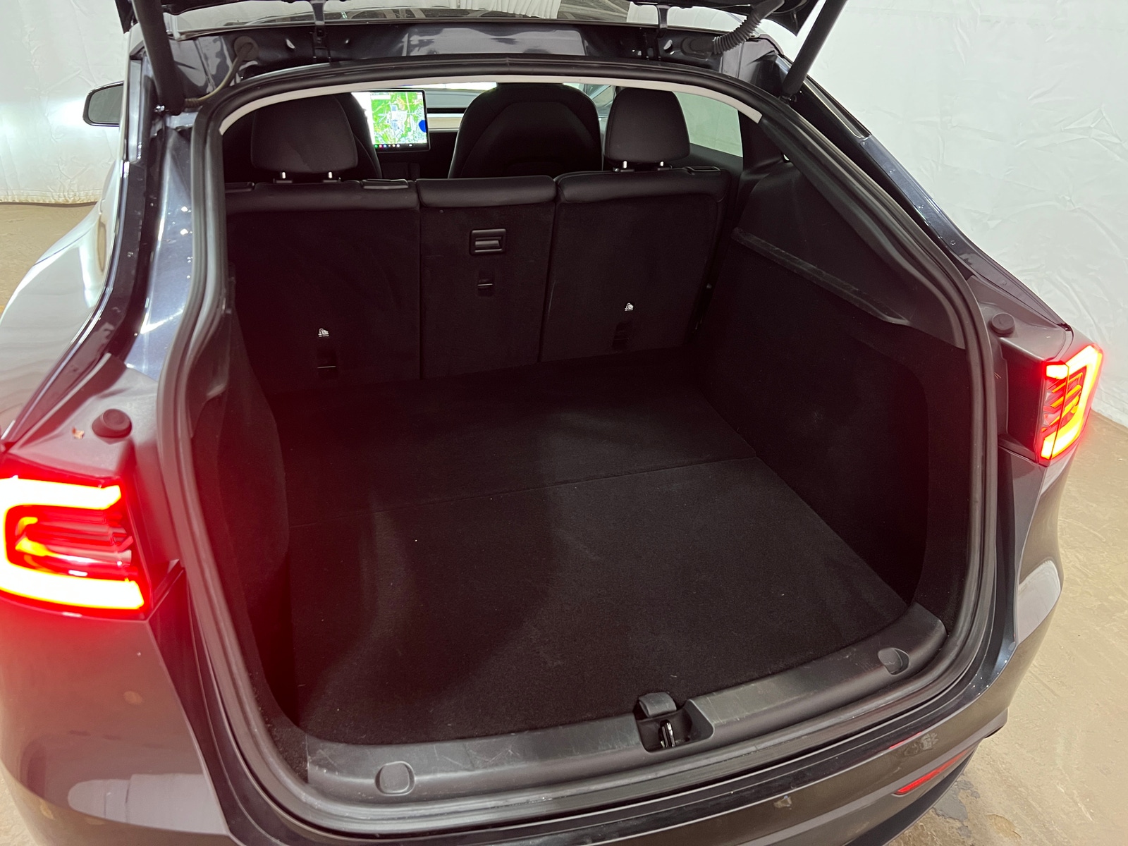 Thumbnail: 2024 Tesla Model Y - 6