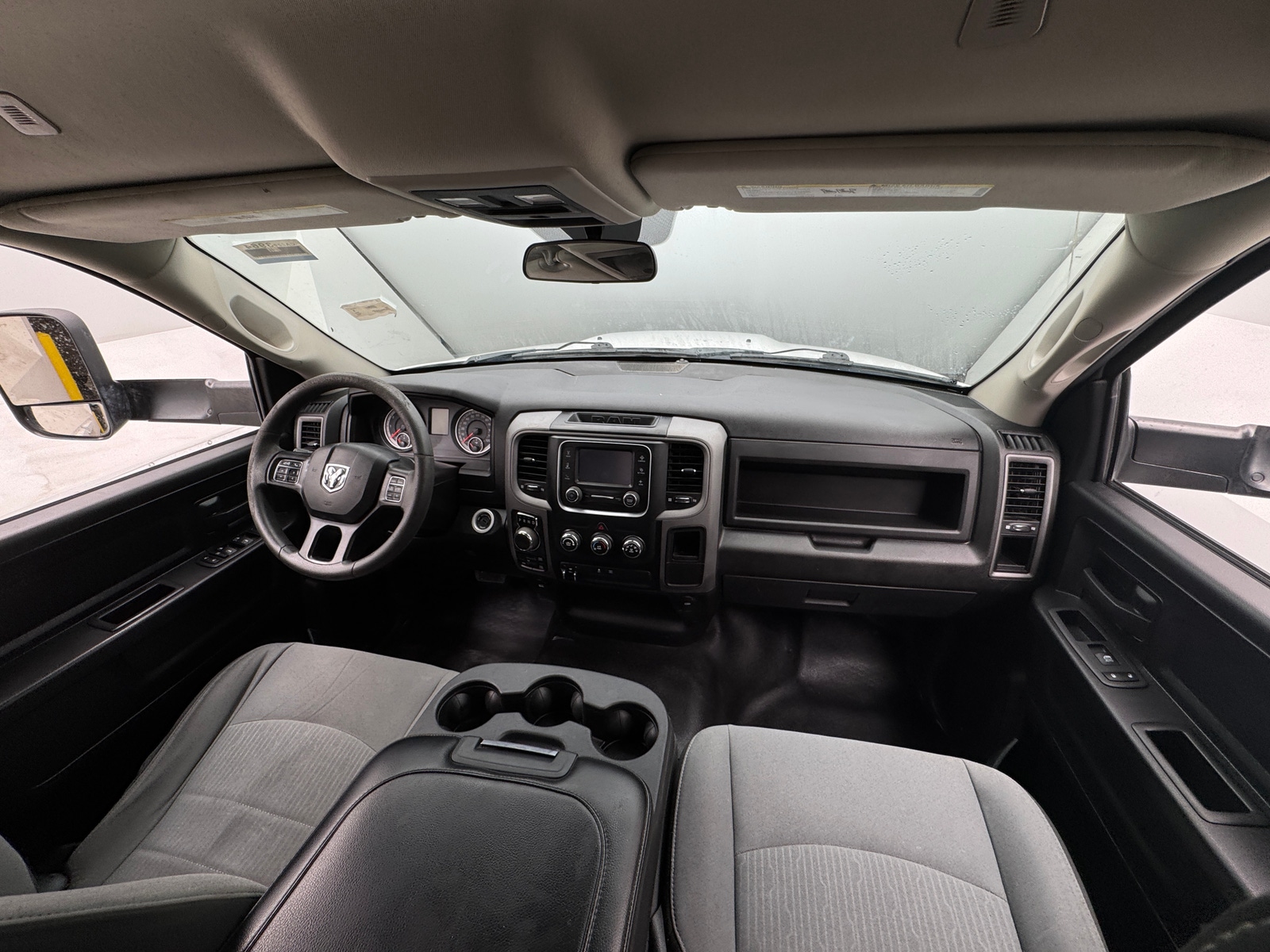 Thumbnail: 2022 RAM 1500 Classic - 3