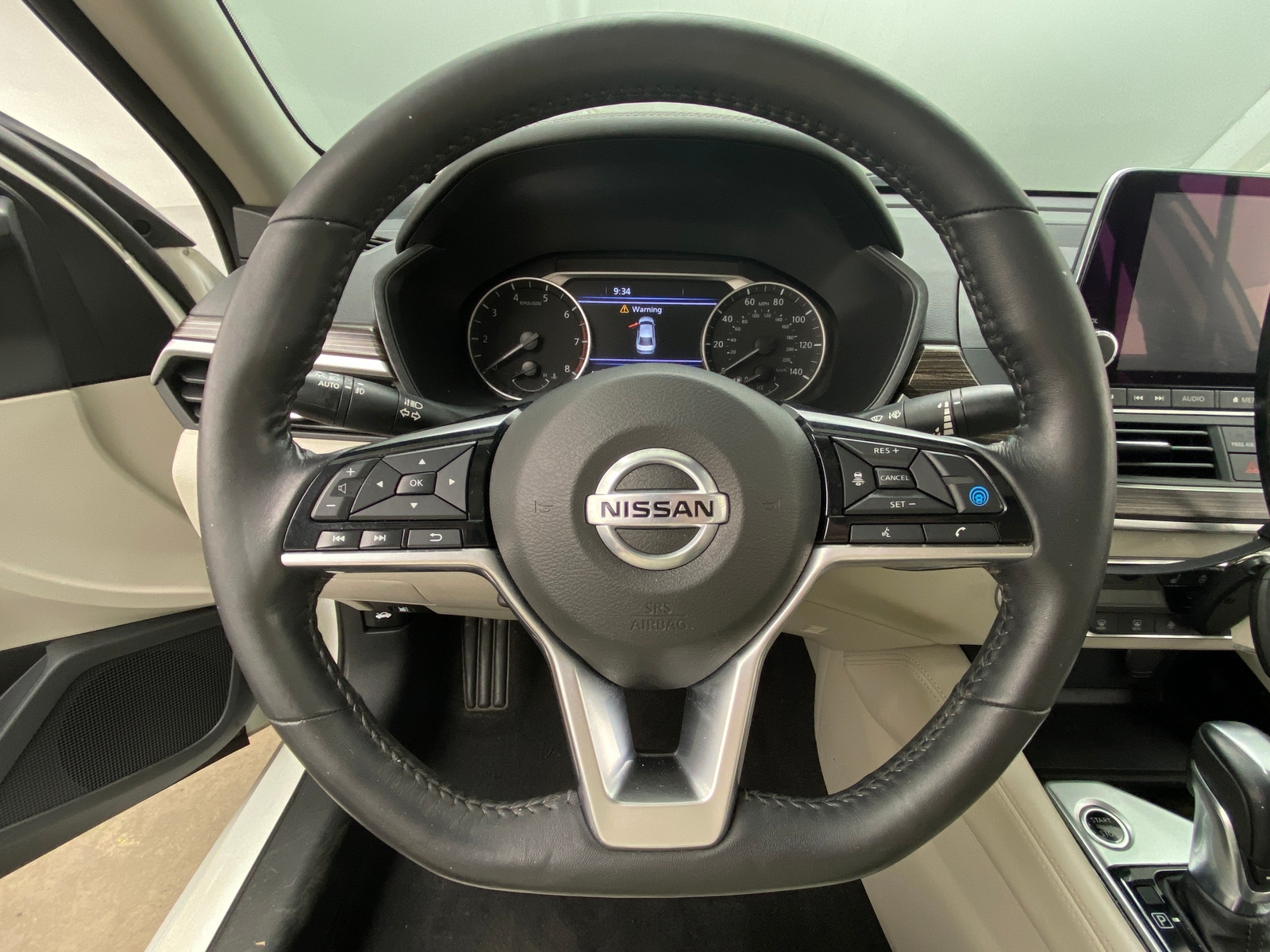 Thumbnail: 2021 Nissan Altima - 4