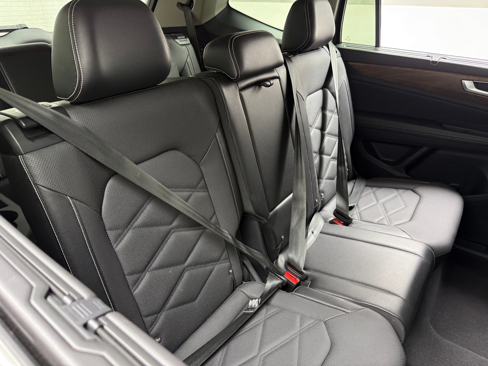 Thumbnail: 2024 Volkswagen Atlas - 5