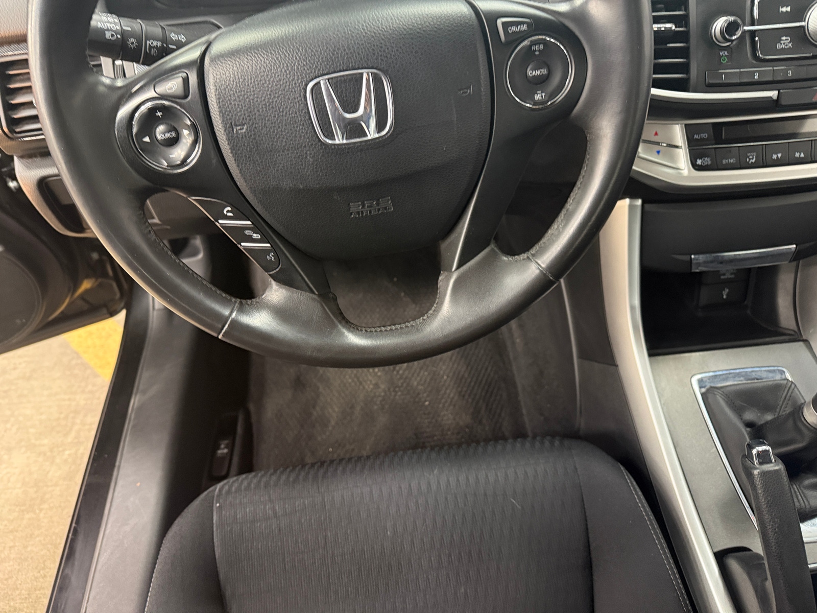 Thumbnail: 2015 Honda Accord - 5