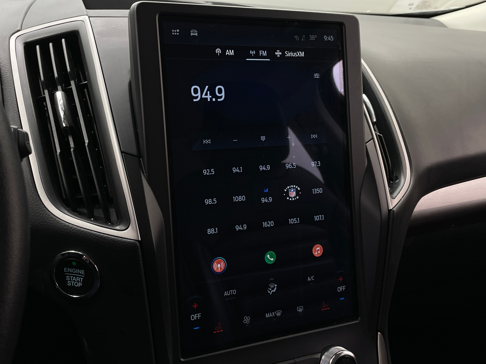 Thumbnail: 2024 Ford Edge - 3