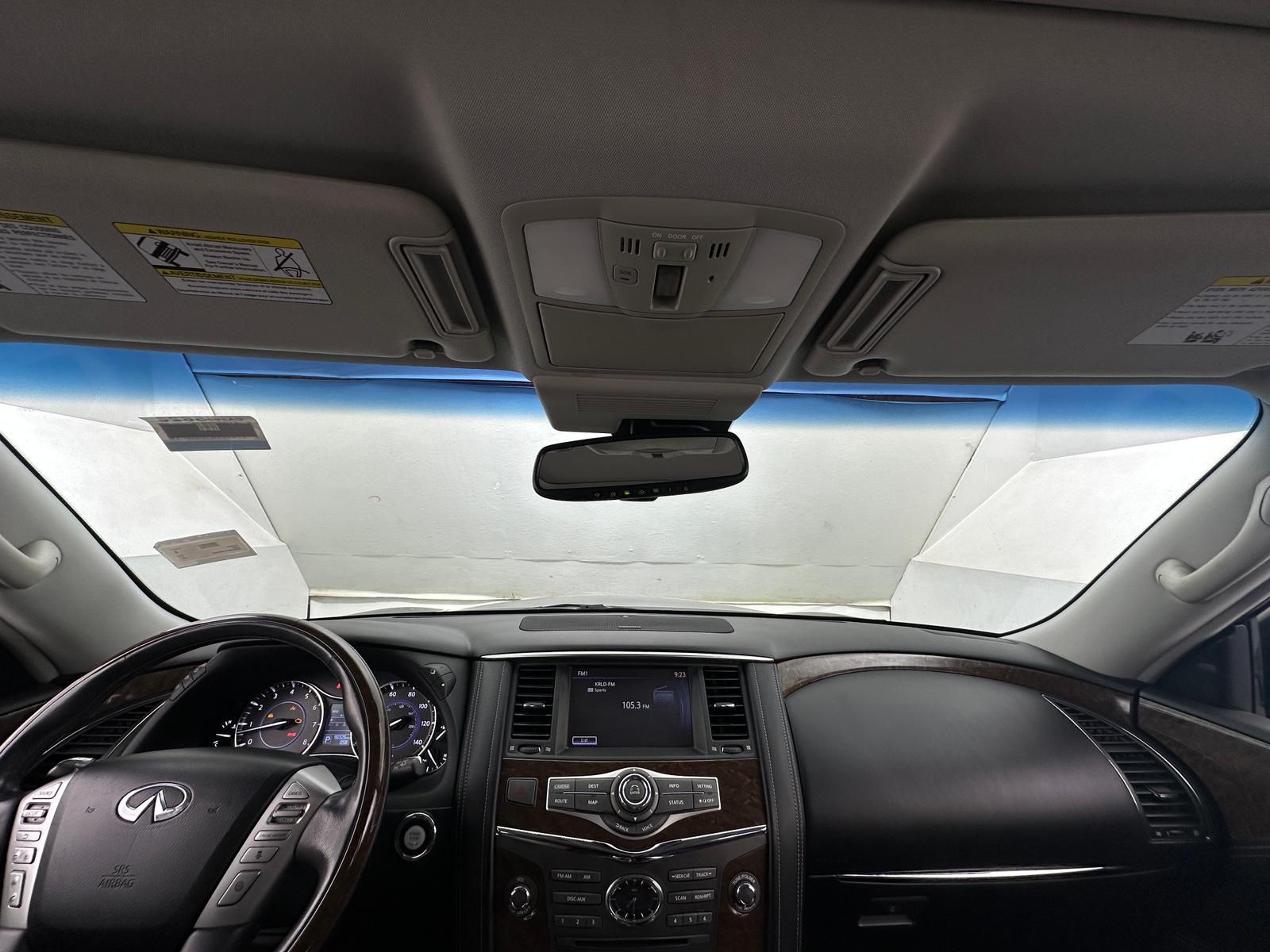 Thumbnail: 2017 INFINITI QX80 - 2