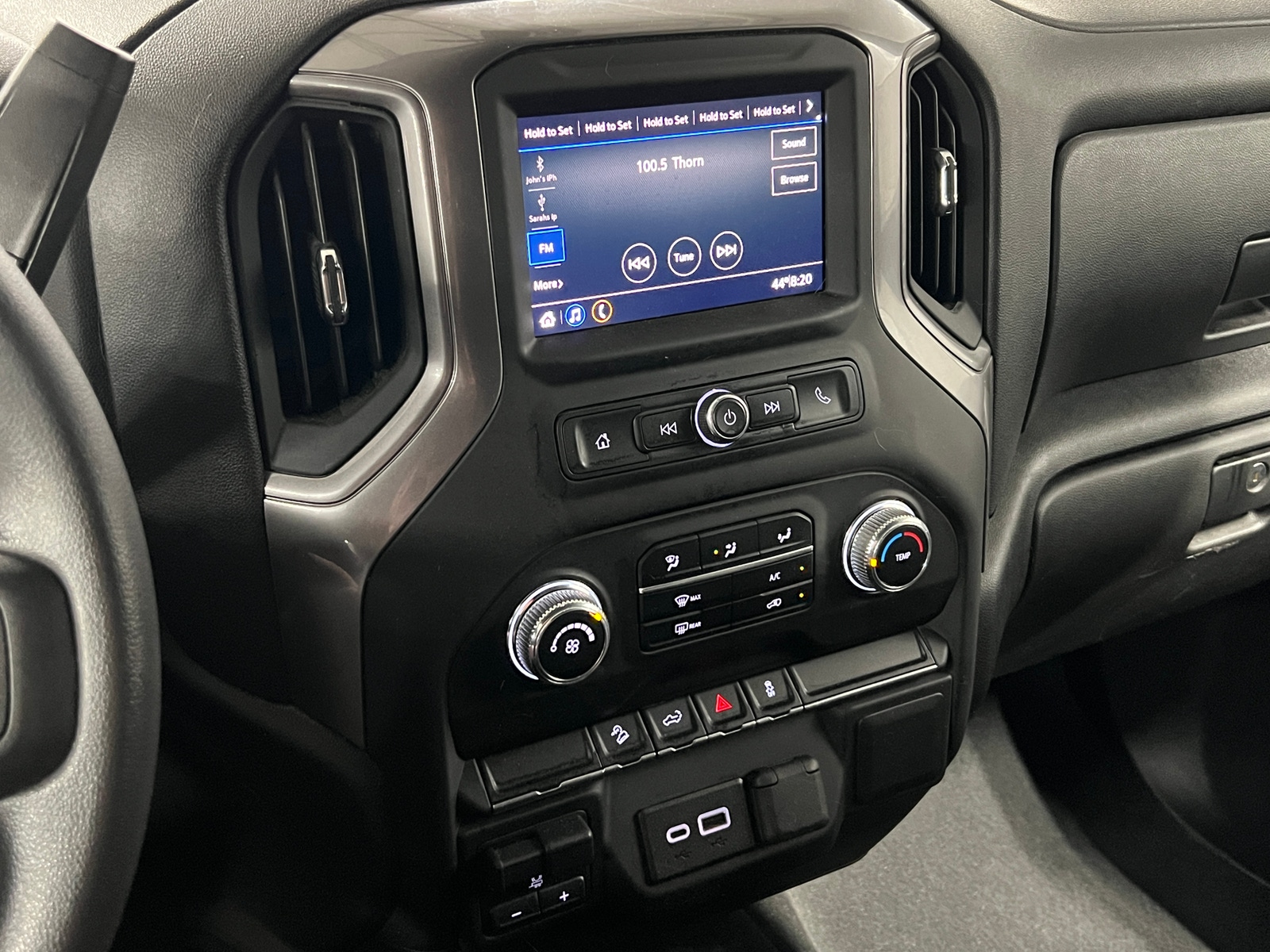 Thumbnail: 2023 GMC Sierra 2500 - 4