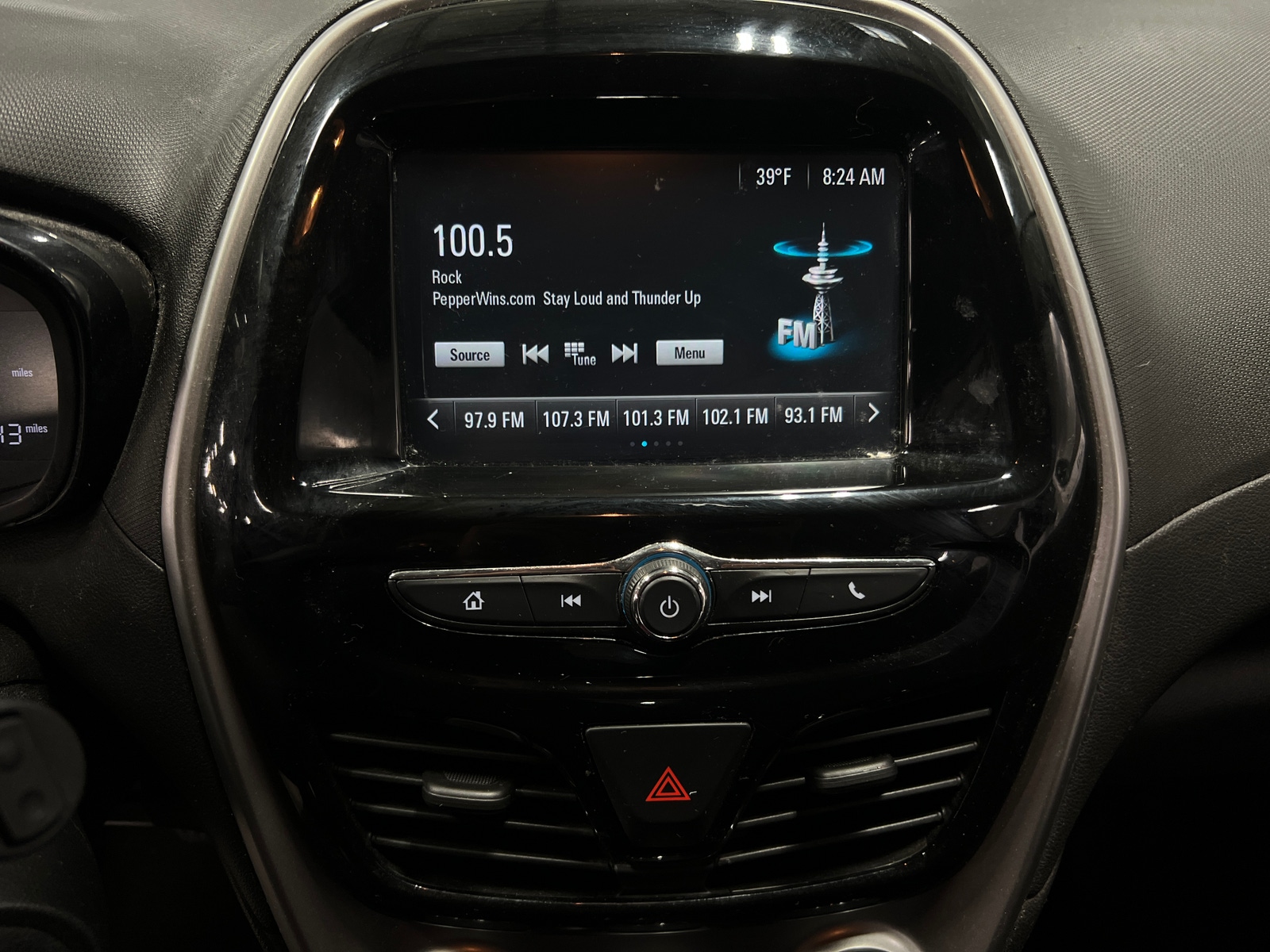 Thumbnail: 2017 Chevrolet Spark - 4