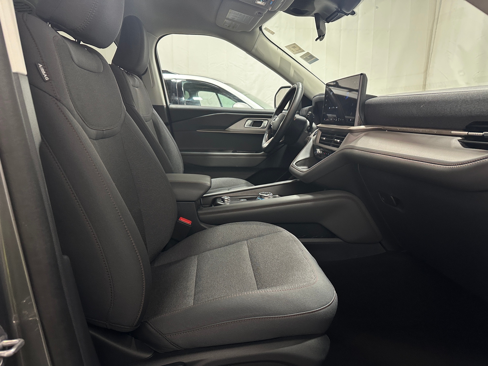 Thumbnail: 2025 Ford Explorer - 2