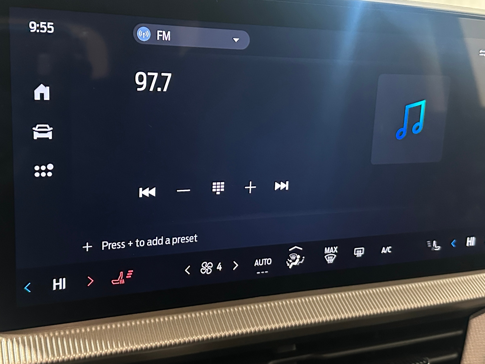 Thumbnail: 2025 Ford Explorer - 4