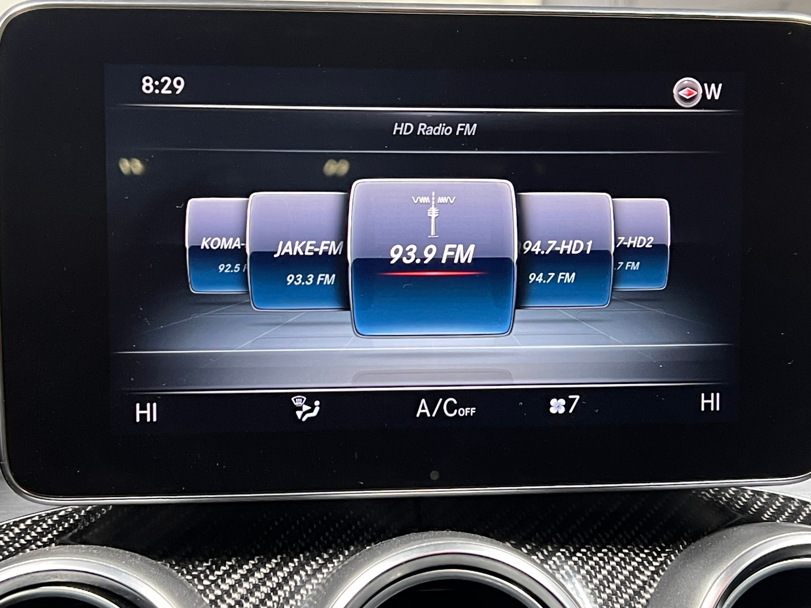 Thumbnail: 2018 Mercedes-Benz C-Class - 2