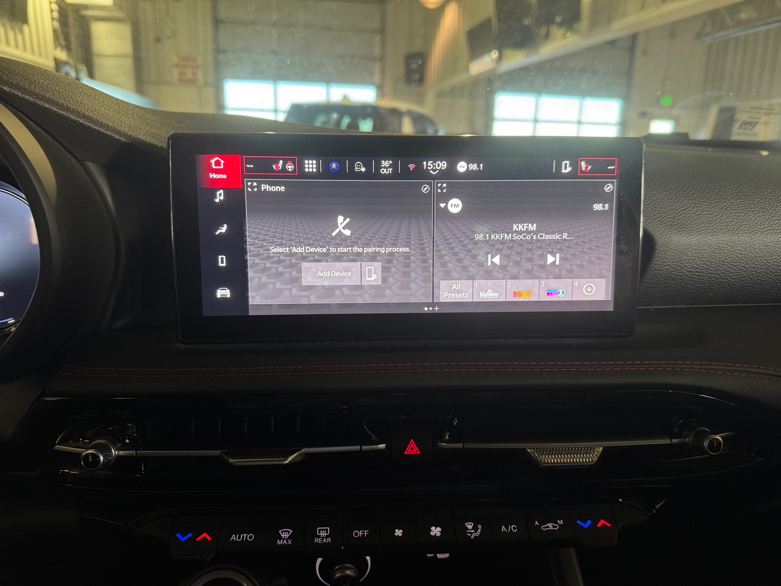 Thumbnail: 2024 Dodge Hornet - 4