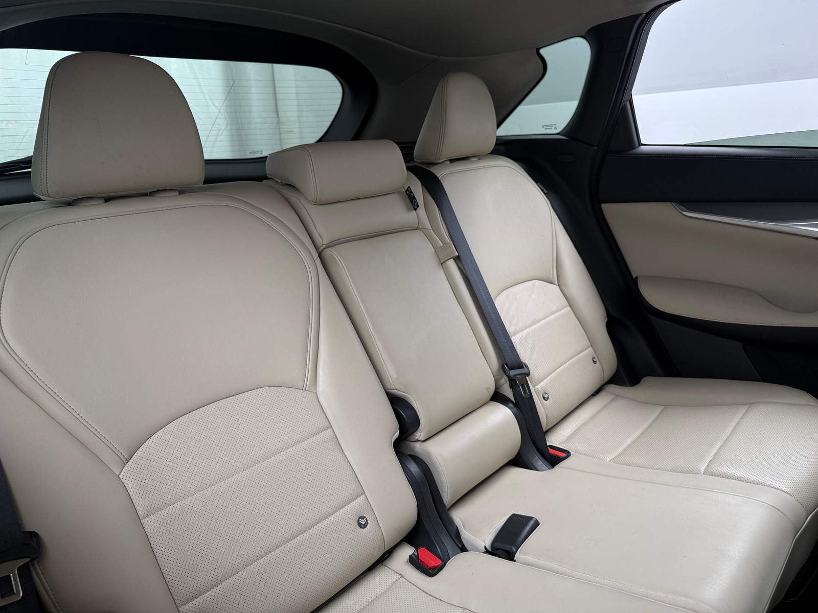 Thumbnail: 2022 INFINITI QX50 - 5