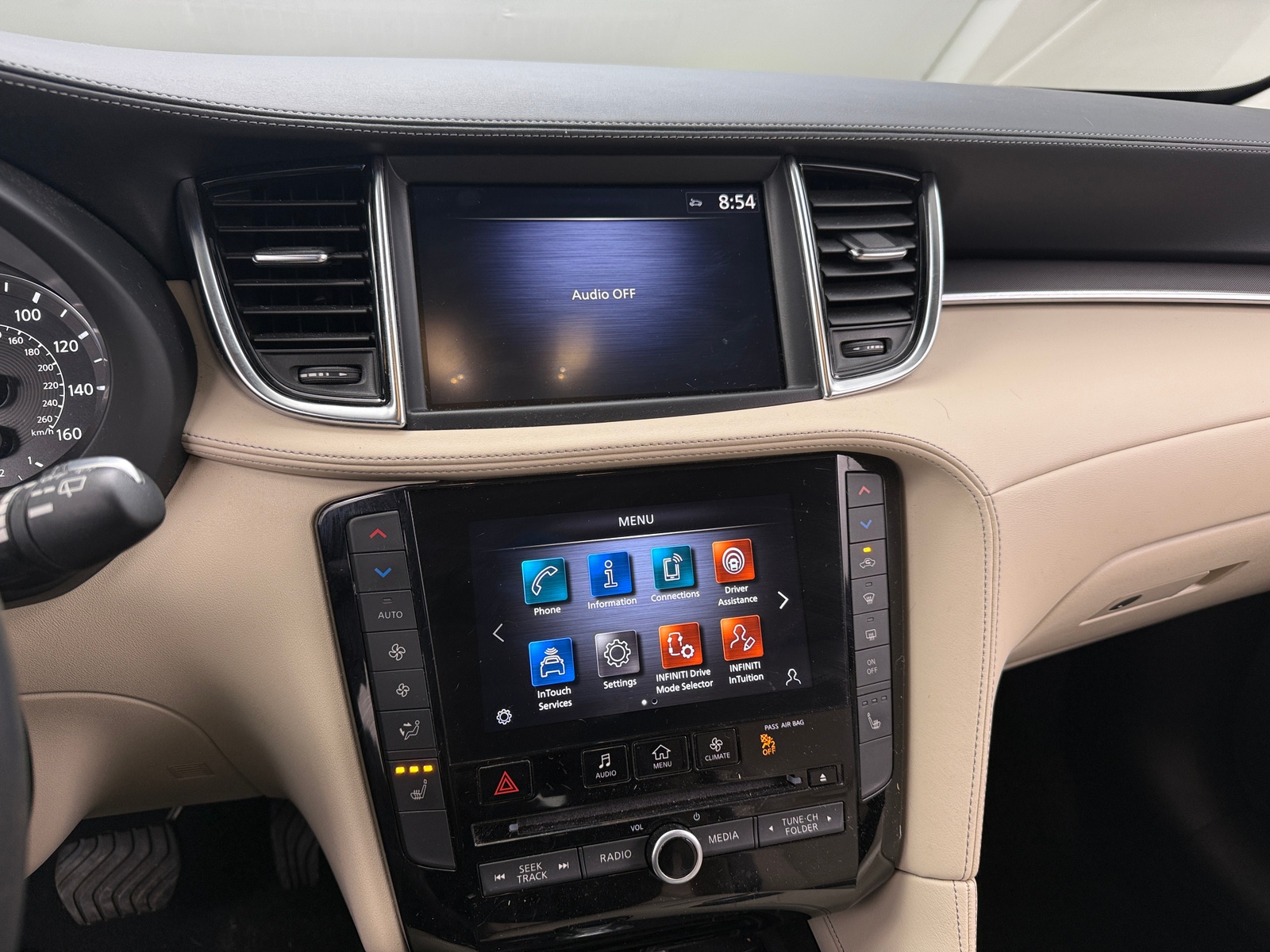 Thumbnail: 2022 INFINITI QX50 - 3