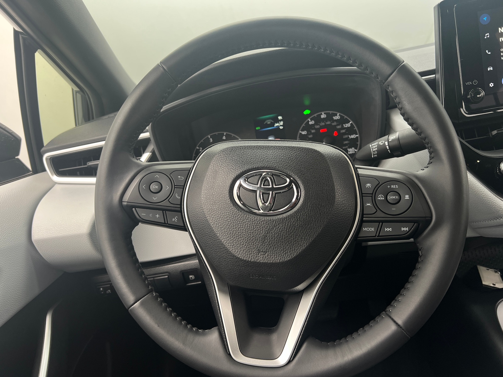 Thumbnail: 2023 Toyota Corolla - 5