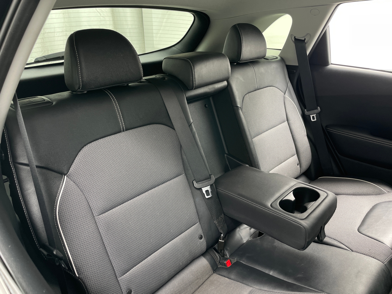 Thumbnail: 2021 Kia Niro - 6