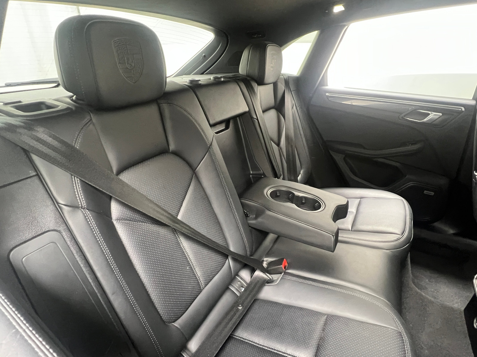 Thumbnail: 2018 Porsche Macan - 5