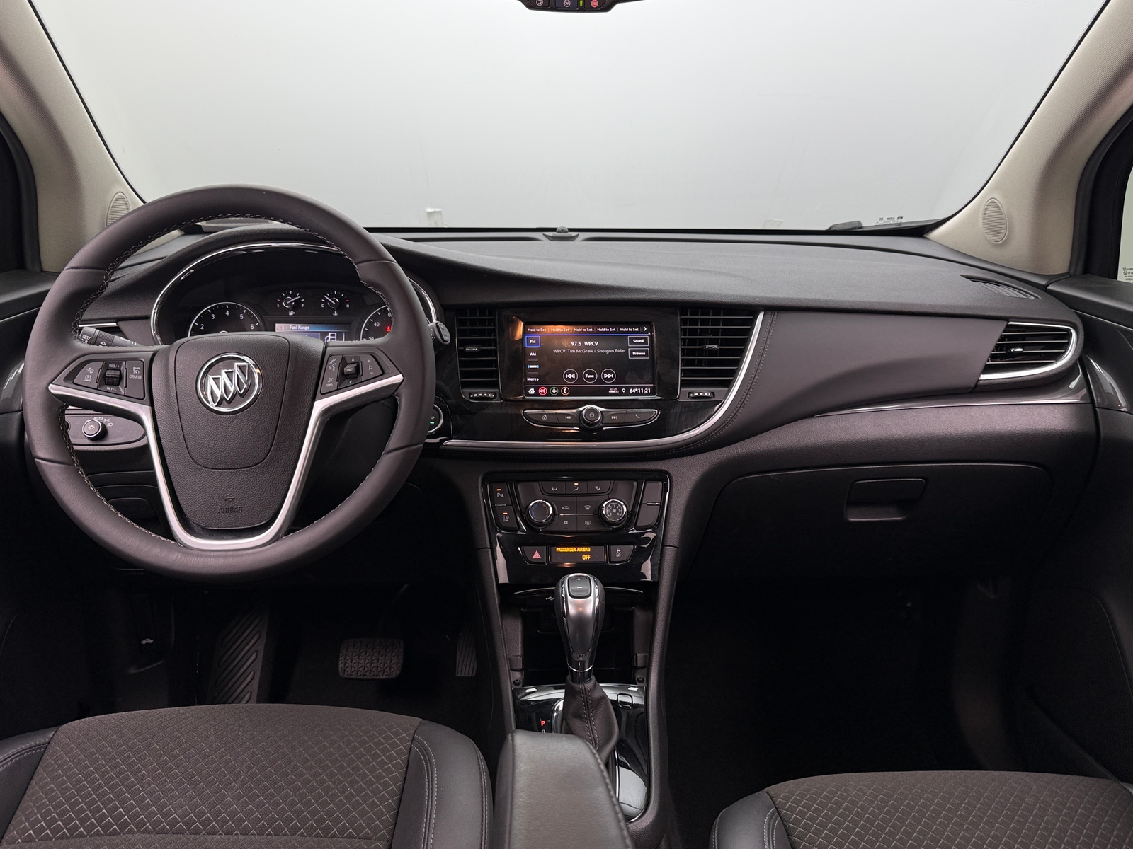 Thumbnail: 2022 Buick Encore - 3