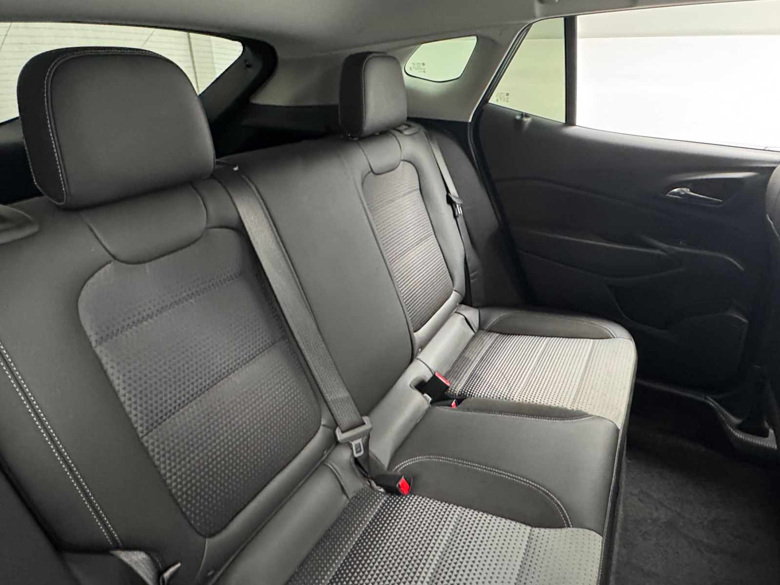 Thumbnail: 2025 Chevrolet Trax - 6