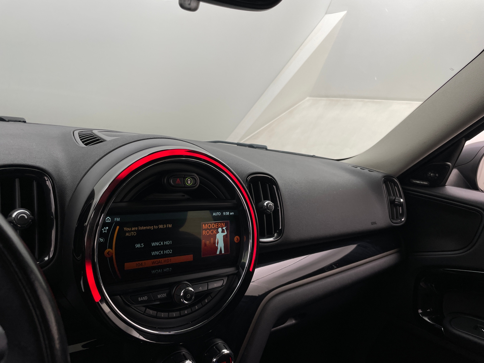 Thumbnail: 2019 MINI Cooper Countryman - 3