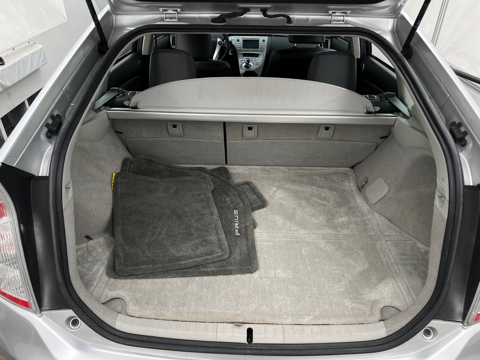 Thumbnail: 2013 Toyota Prius - 7