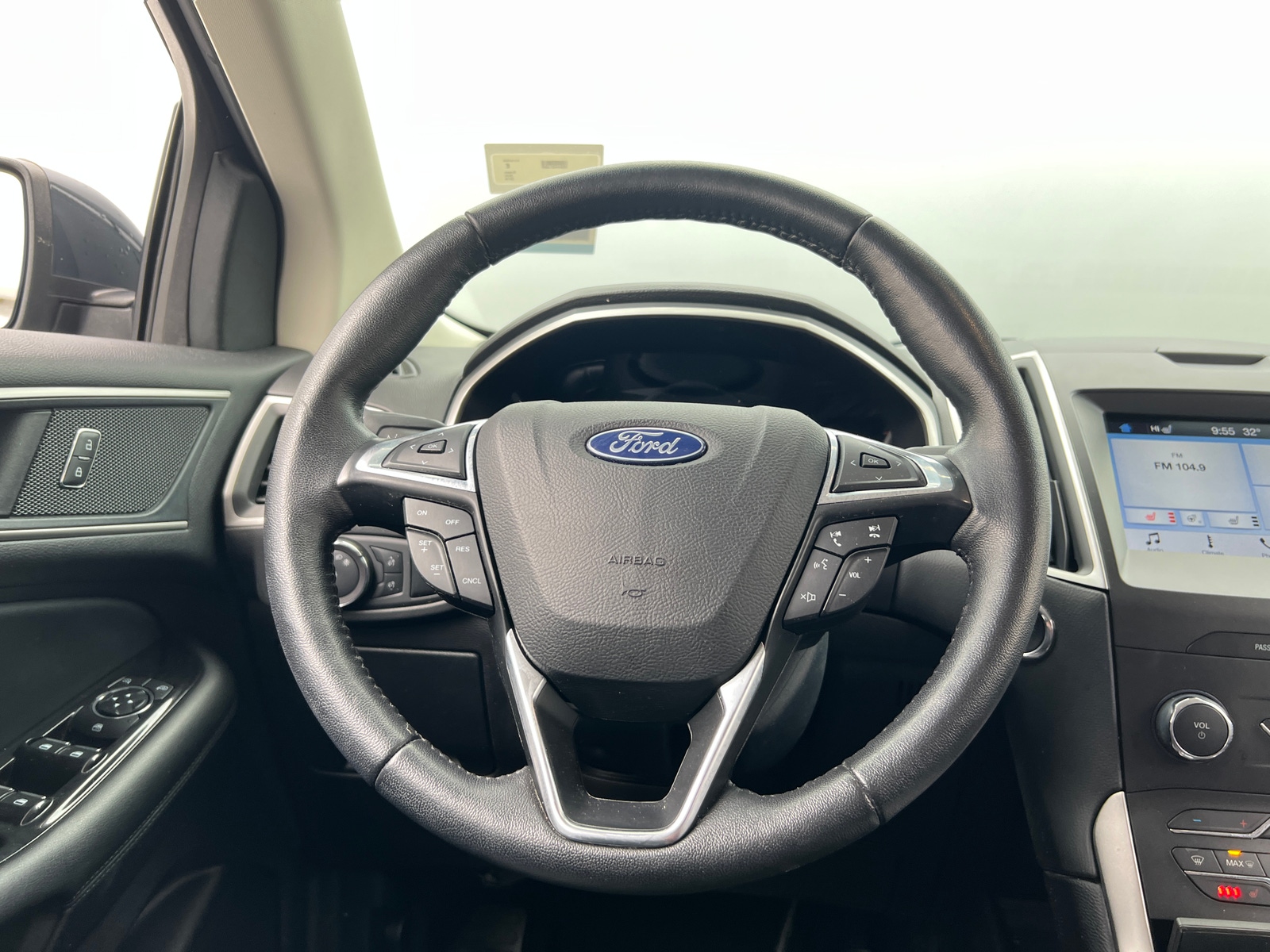 Thumbnail: 2019 Ford Edge - 4
