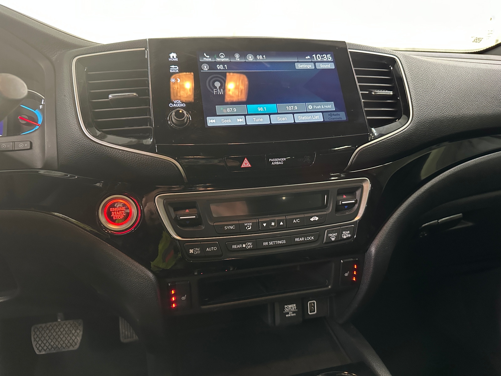 Thumbnail: 2020 Honda Passport - 3