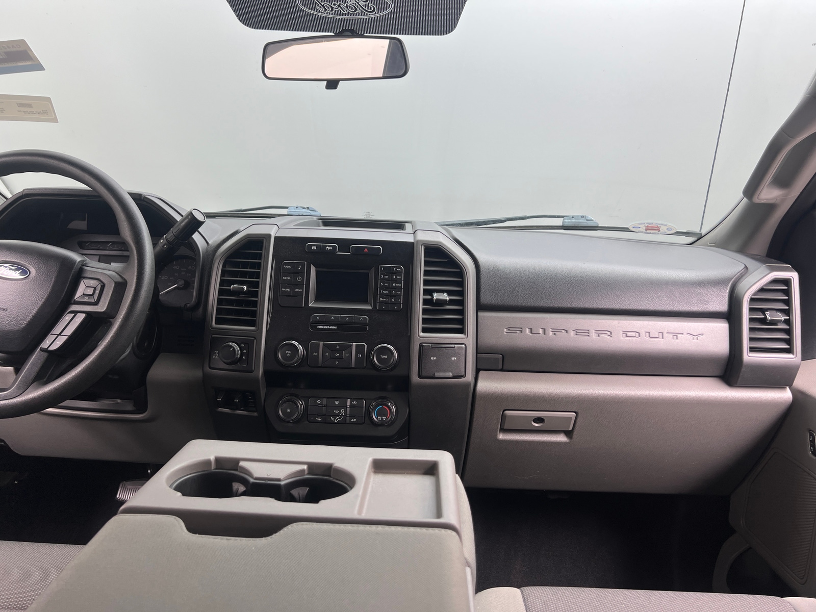 Thumbnail: 2019 Ford Econoline - 3