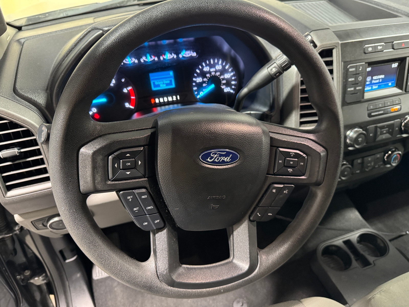 Thumbnail: 2019 Ford Econoline - 5