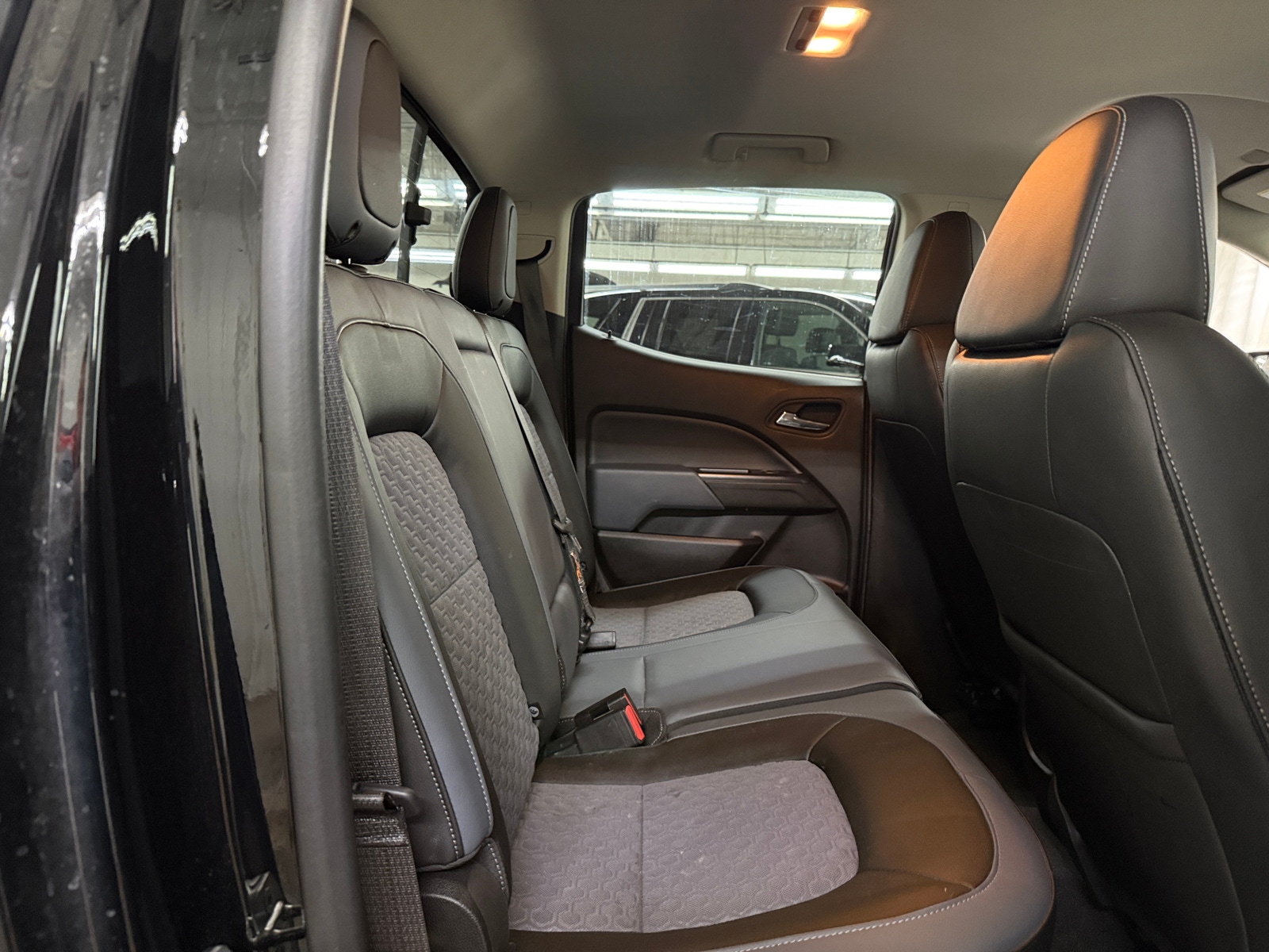 Thumbnail: 2021 Chevrolet Colorado - 6